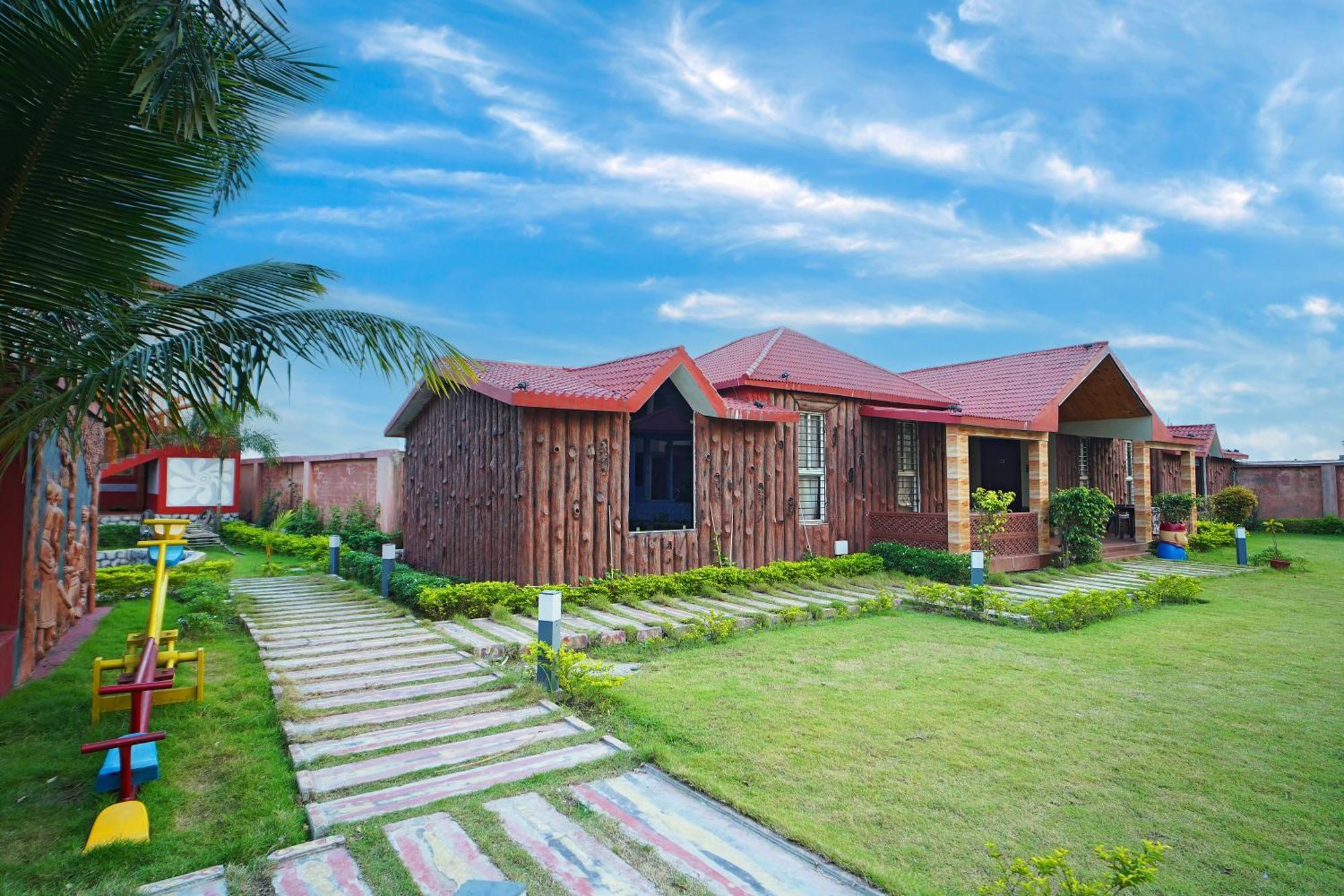 Singur Gharana Resort !! Best Family Resort Near Kolkata With Swimming Pool !! מראה חיצוני תמונה