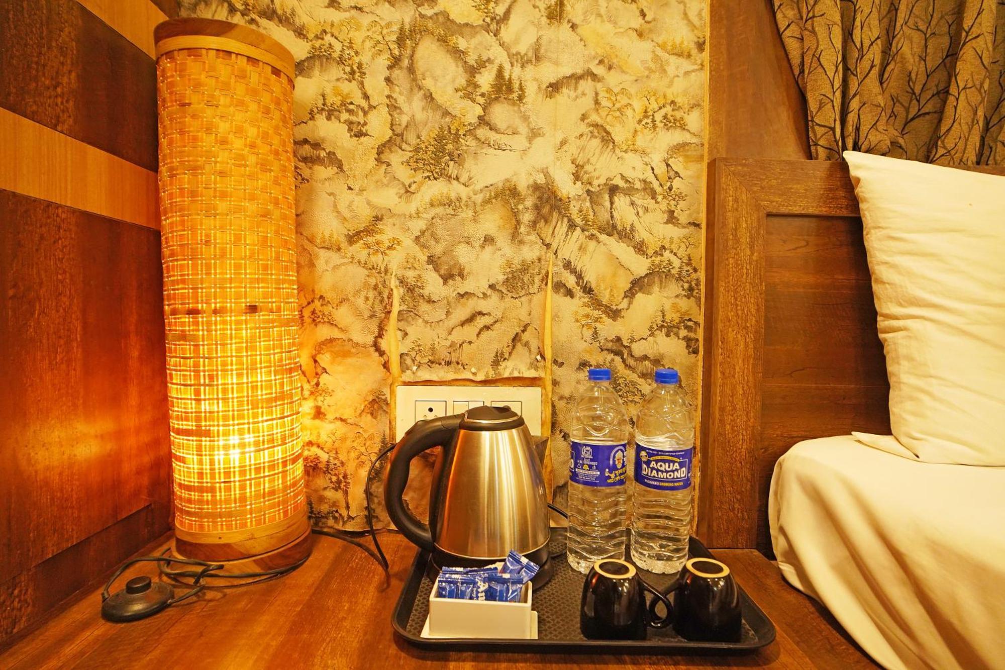 Singur Gharana Resort !! Best Family Resort Near Kolkata With Swimming Pool !! מראה חיצוני תמונה